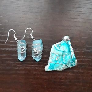 Necklace and earring set